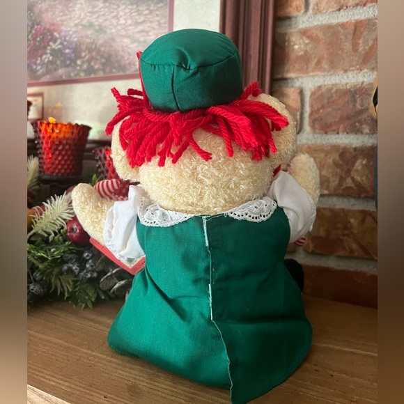 Raggedy Ann with Special Friend Christmas Bear - Picture 4 of 8